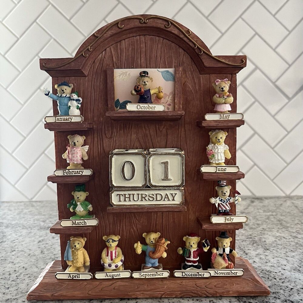Avon 2002 Teddy Bear Perpetual Calendar 12 Monthly Bears Seasonal Complete Set